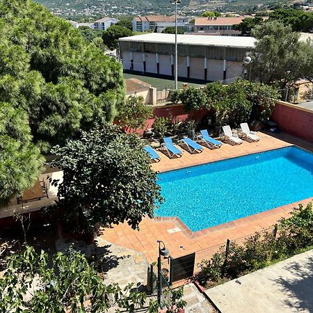 Residence Antonia Appartements Avec Piscine Commune - Centre Ville Calvi Calvi  Kültér fotó