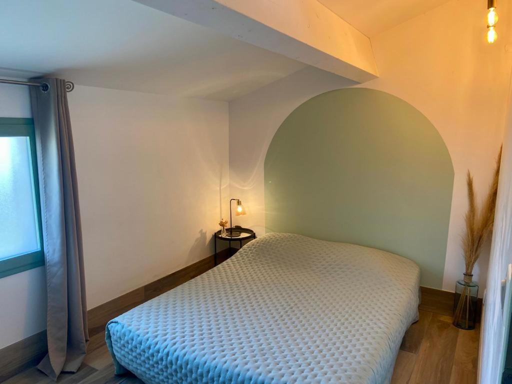 Residence Antonia Appartements Avec Piscine Commune - Centre Ville Calvi Calvi  Kültér fotó