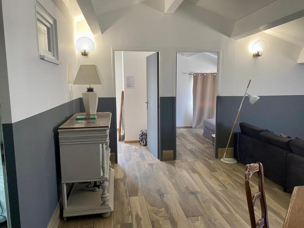 Residence Antonia Appartements Avec Piscine Commune - Centre Ville Calvi Calvi  Kültér fotó