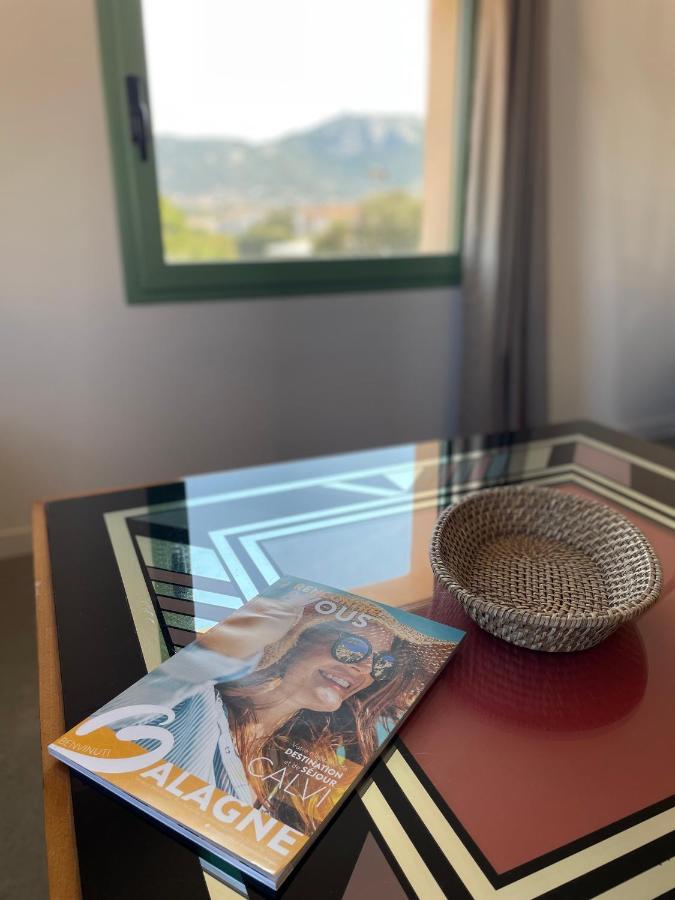 Residence Antonia Appartements Avec Piscine Commune - Centre Ville Calvi Calvi  Kültér fotó