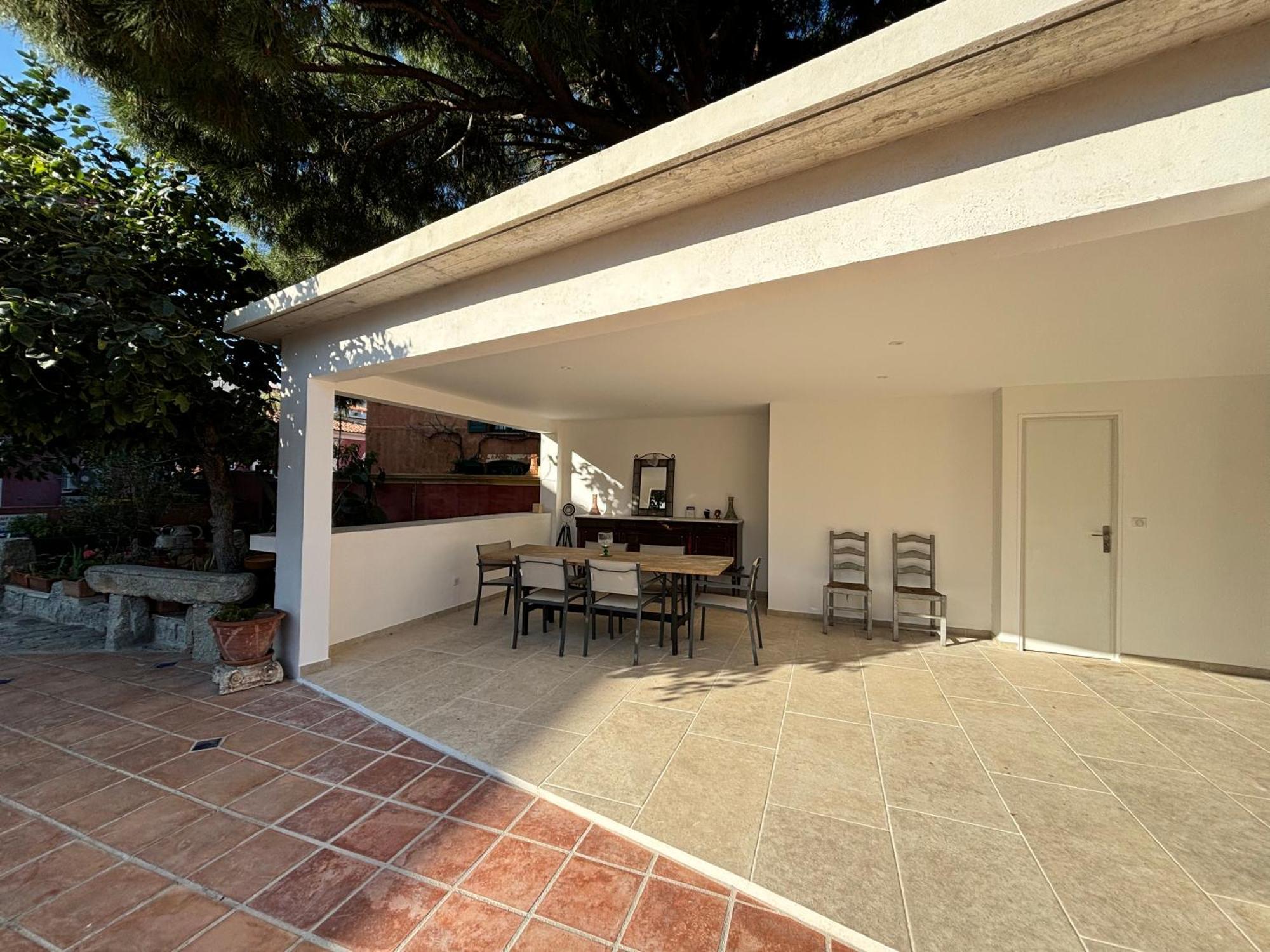 Residence Antonia Appartements Avec Piscine Commune - Centre Ville Calvi Calvi  Kültér fotó